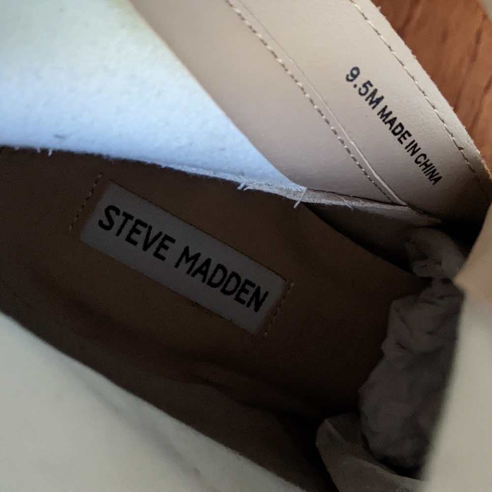 Steve Madden Elwyn Patent Ankle Boots, 9.5, Brown - Picture 11 of 13